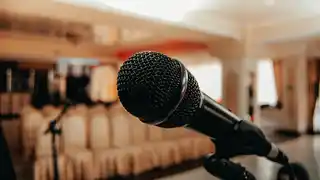 Conference up to 100